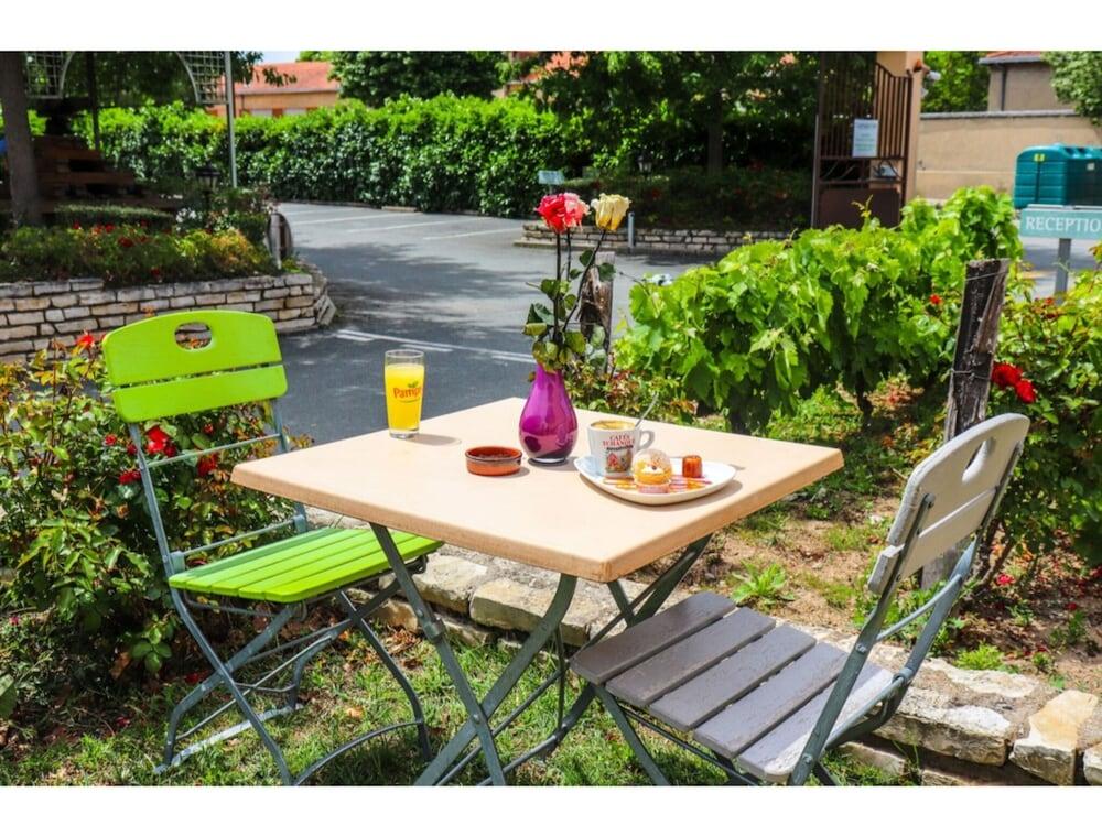 Kyriad Direct Roanne Hotel Kültér fotó