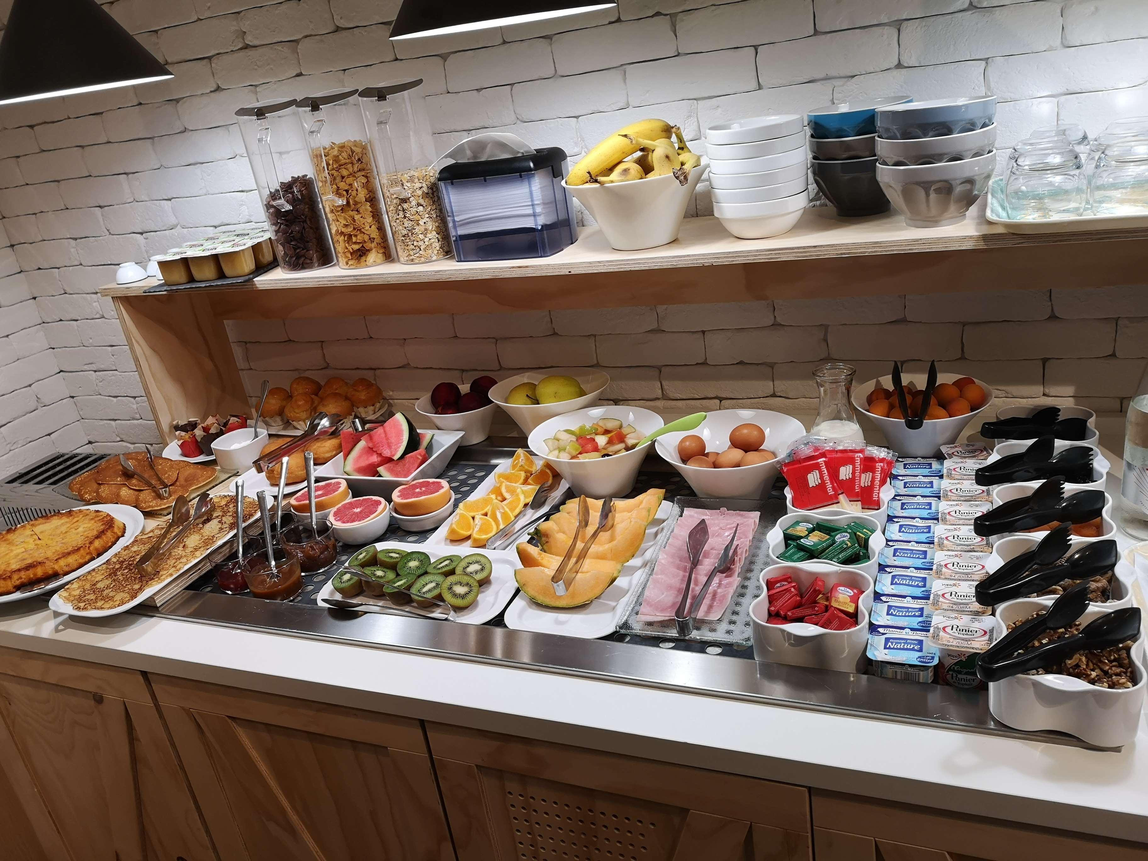 Kyriad Direct Roanne Hotel Kültér fotó