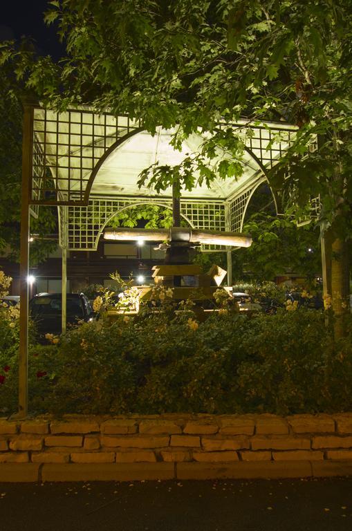Kyriad Direct Roanne Hotel Kültér fotó